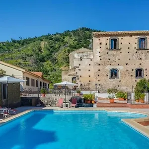  Country house Il Borgo Country